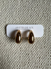 Load image into Gallery viewer, Gold Cone Huggie
